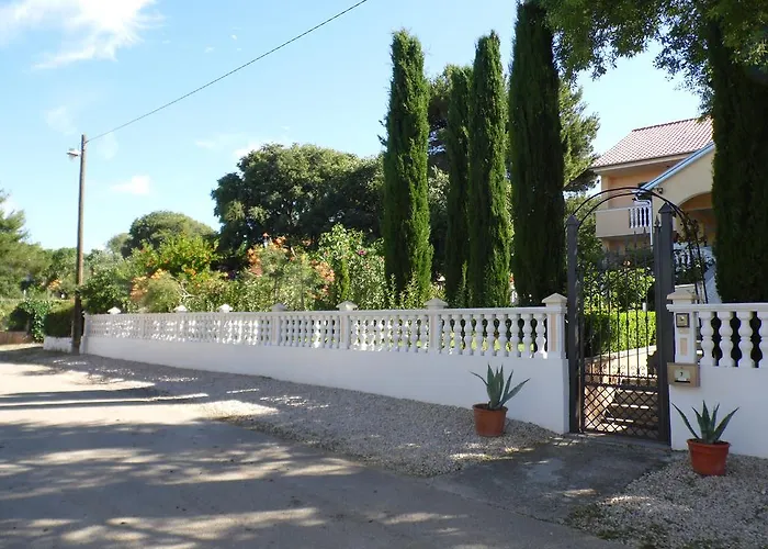 Feriehus Romantica Sveti Filip i Jakov